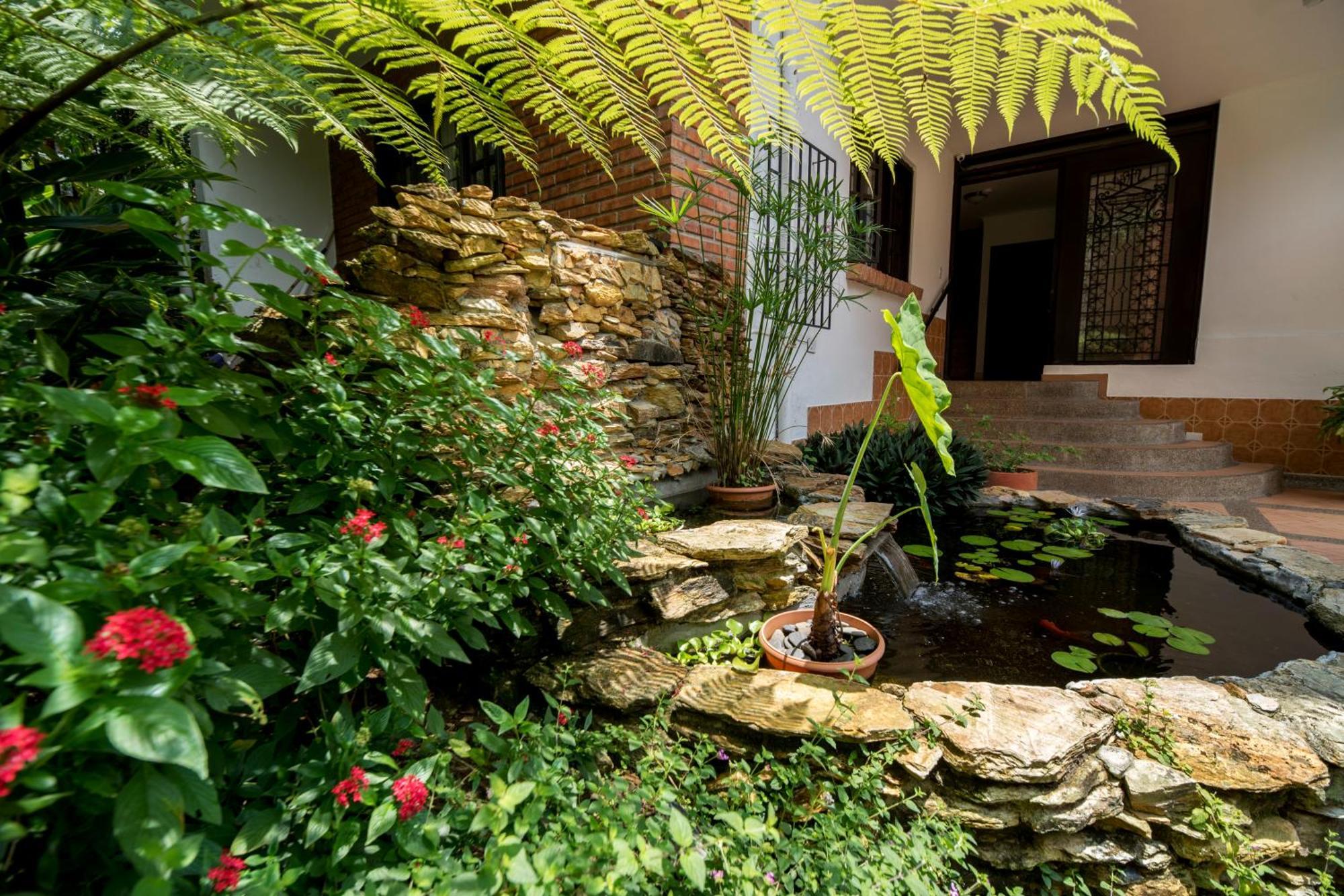 La Campana Hotel Boutique Medellín Kültér fotó